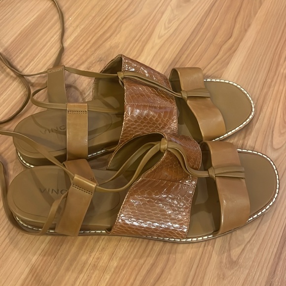 Vince Forster Leather & Watersnake Ankle-Wrap Sandals. Size 9. Dust bag incl. - Picture 3 of 11